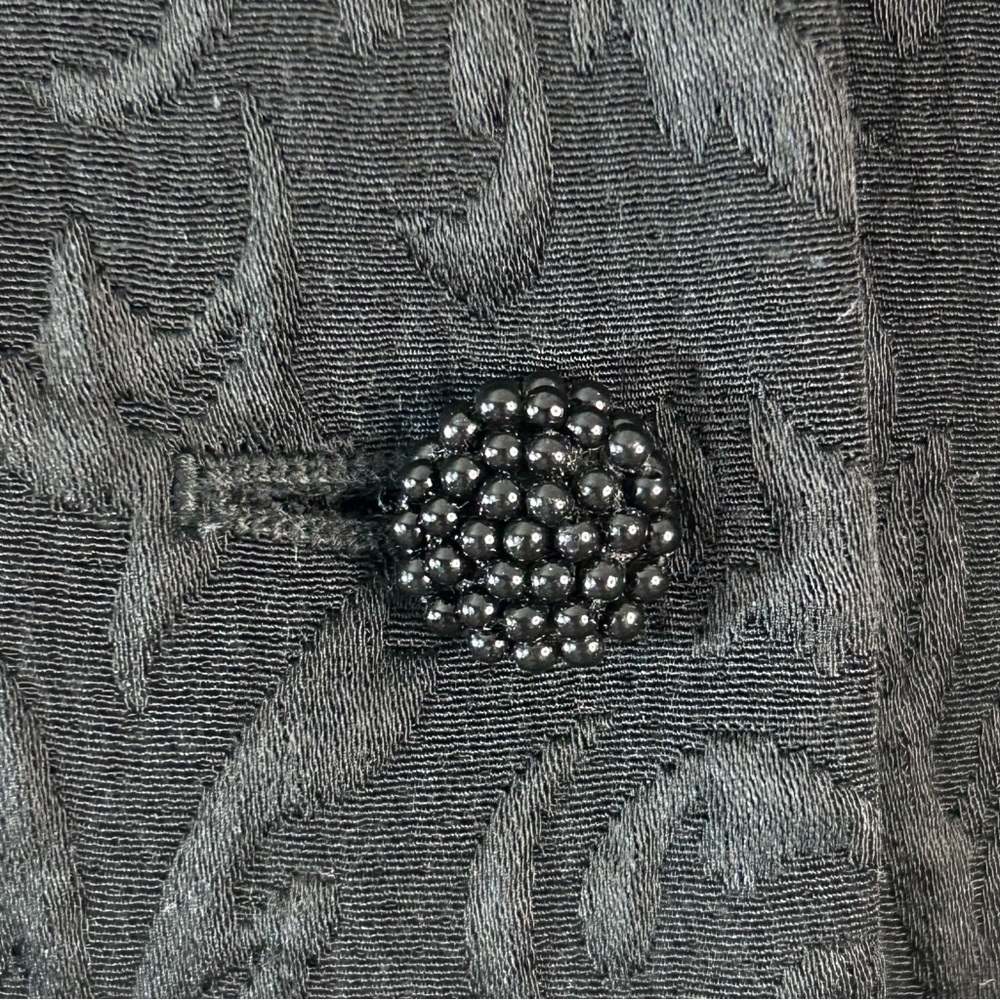 Ann Taylor Black Brocade Textured Fitted Blazer - Picture 6 of 10